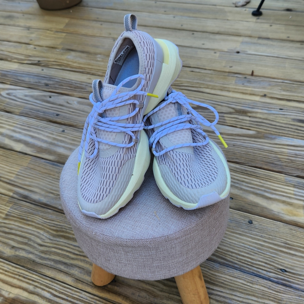 Sorel Kinetic Impact Beige Sneaker - Picture 3 of 9